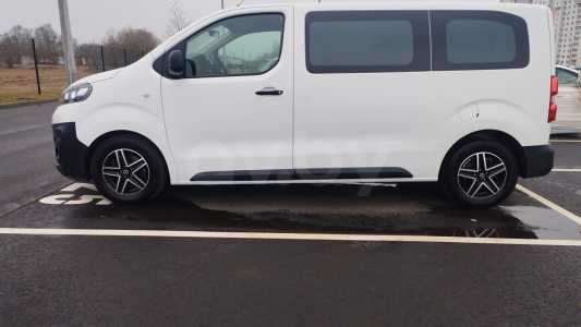 Opel Vivaro III