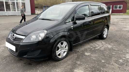 Opel Zafira B Рестайлинг