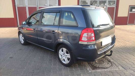 Opel Zafira B Рестайлинг