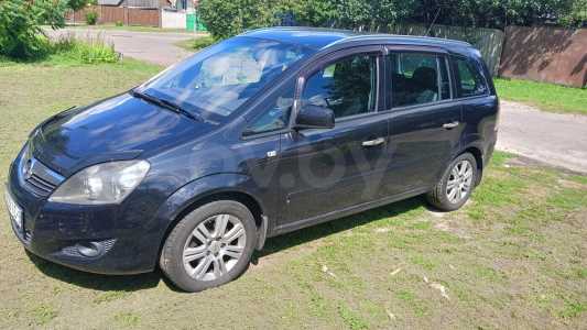 Opel Zafira B Рестайлинг