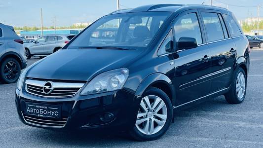 Opel Zafira B Рестайлинг