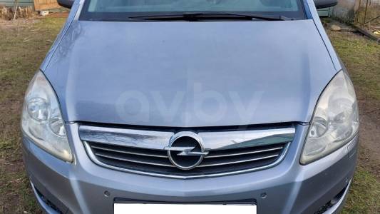 Opel Zafira B Рестайлинг