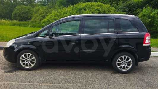 Opel Zafira B Рестайлинг