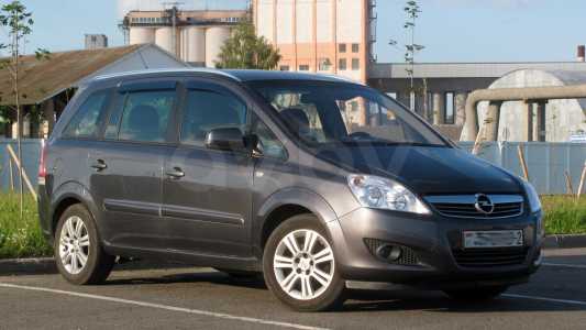 Opel Zafira B Рестайлинг