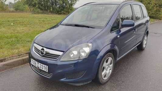 Opel Zafira B Рестайлинг