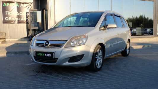 Opel Zafira B Рестайлинг