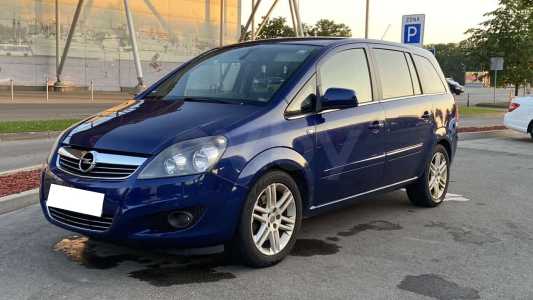 Opel Zafira B Рестайлинг