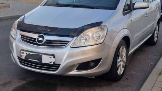 Opel Zafira B Рестайлинг