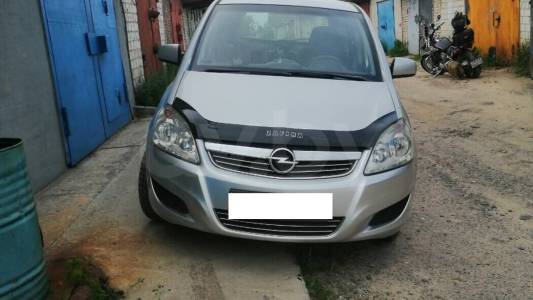 Opel Zafira B Рестайлинг