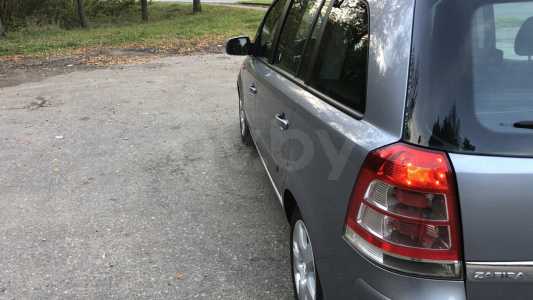 Opel Zafira B Рестайлинг