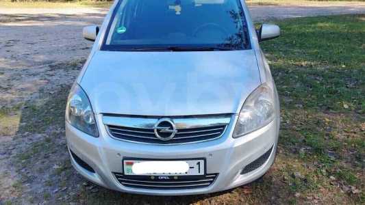 Opel Zafira B Рестайлинг