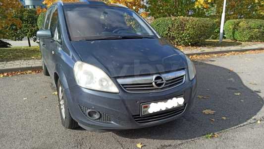 Opel Zafira B Рестайлинг