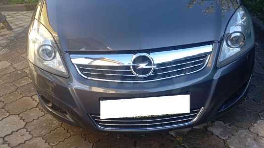 Opel Zafira B Рестайлинг