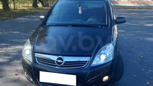 Opel Zafira B Рестайлинг