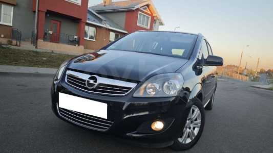 Opel Zafira B Рестайлинг