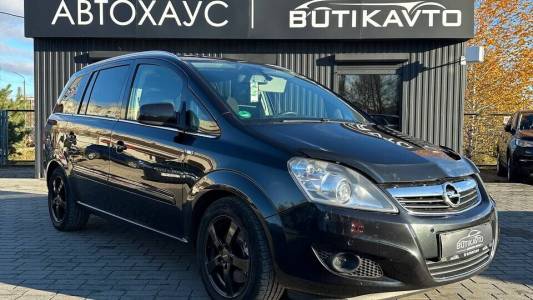 Opel Zafira B Рестайлинг