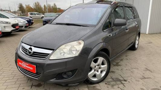 Opel Zafira B Рестайлинг