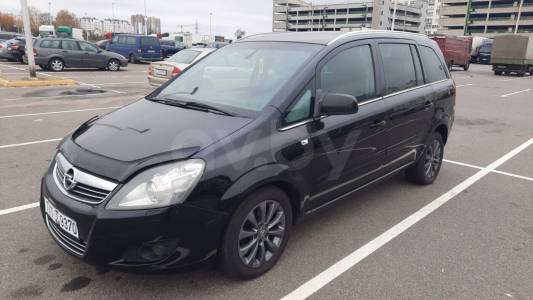 Opel Zafira B Рестайлинг