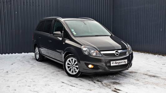 Opel Zafira B Рестайлинг