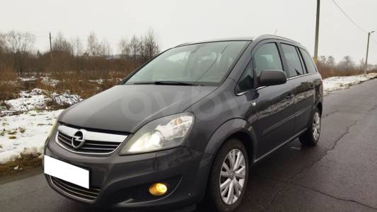 Opel Zafira B Рестайлинг