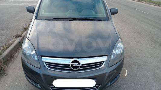 Opel Zafira B Рестайлинг