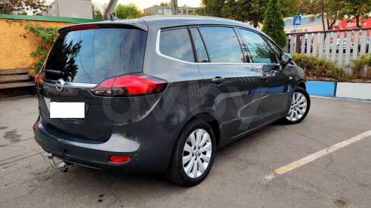 Opel Zafira C