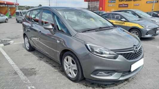 Opel Zafira C  Рестайлинг, 2017, пробег 217000 км