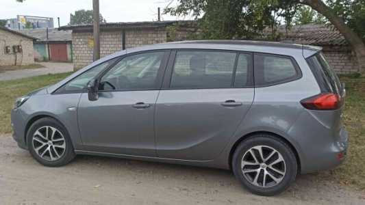 Opel Zafira C  Рестайлинг, 2018, пробег 179000 км