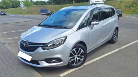 Opel Zafira C Рестайлинг, 2018, пробег 200000 км Opel Zafira C Рестайлинг, 2018, пробег 200000 км