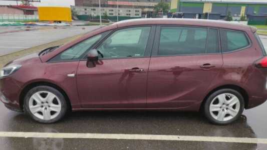 Opel Zafira C Рестайлинг, 2018, пробег 234000 км Opel Zafira C Рестайлинг, 2018, пробег 234000 км