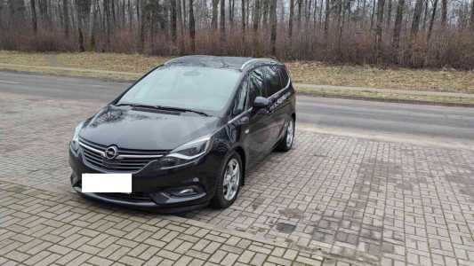Opel Zafira C Рестайлинг