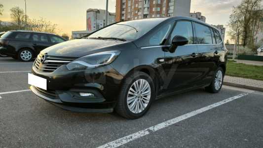 Opel Zafira C Рестайлинг