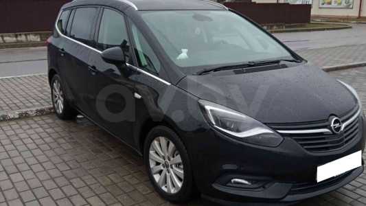 Opel Zafira C Рестайлинг