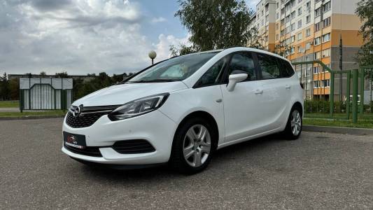 Opel Zafira C Рестайлинг