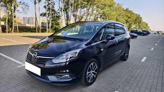 Opel Zafira C Рестайлинг