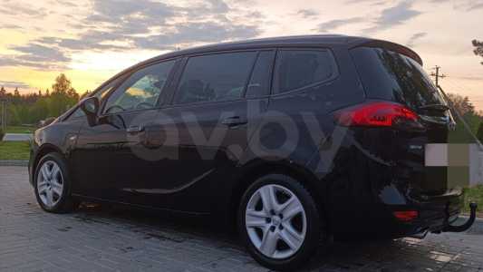 Opel Zafira C Рестайлинг