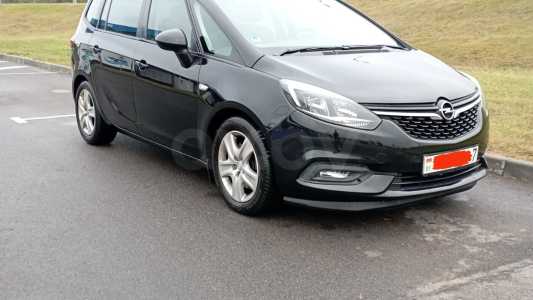 Opel Zafira C Рестайлинг