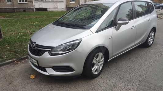 Opel Zafira C Рестайлинг