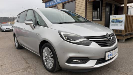 Opel Zafira C Рестайлинг