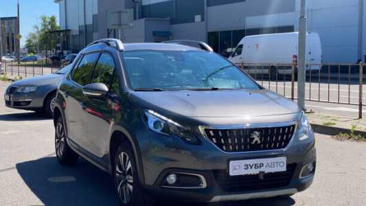 Peugeot 2008 I Рестайлинг, 2019, пробег 156000 км Peugeot 2008 I Рестайлинг, 2019, пробег 156000 км
