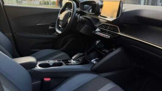 Peugeot 2008 II, 2020, пробег 132232 км