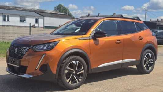 Peugeot 2008 II, 2022, пробег 112000 км Peugeot 2008 II, 2022, пробег 112000 км