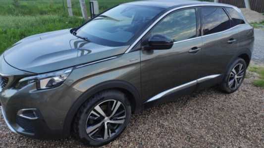 Peugeot 3008 II, 2019, пробег 115000 км Peugeot 3008 II, 2019, пробег 115000 км