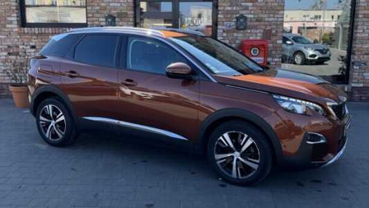 Peugeot 3008 II, 2020, пробег 112990 км Peugeot 3008 II, 2020, пробег 112990 км