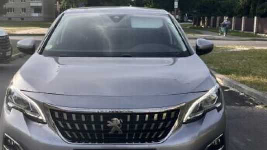 Peugeot 3008 II, 2020, пробег 177000 км Peugeot 3008 II, 2020, пробег 177000 км
