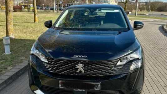 Peugeot 3008 II Рестайлинг, 2021, пробег 140000 км Peugeot 3008 II Рестайлинг, 2021, пробег 140000 км