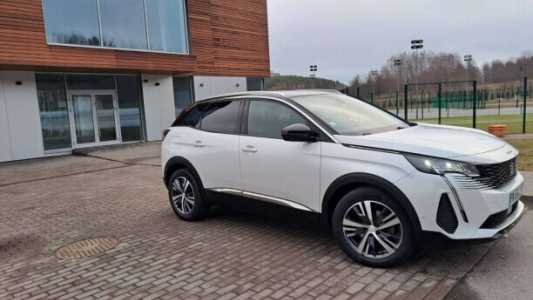 Peugeot 3008 II Рестайлинг, 2021, пробег 164000 км Peugeot 3008 II Рестайлинг, 2021, пробег 164000 км
