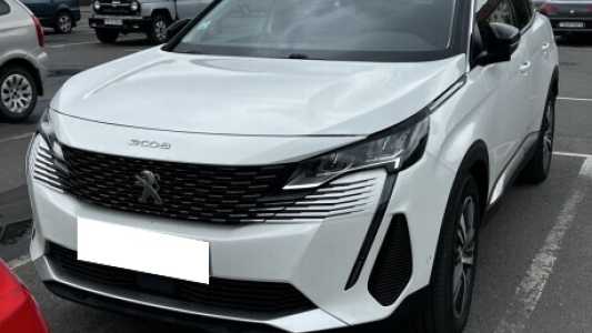 Peugeot 3008 II Рестайлинг, 2021, пробег 164000 км Peugeot 3008 II Рестайлинг, 2021, пробег 164000 км