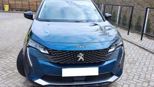 Peugeot 3008 II Рестайлинг, 2021, пробег 165000 км Peugeot 3008 II Рестайлинг, 2021, пробег 165000 км