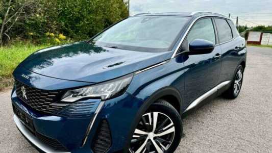 Peugeot 3008 II  Рестайлинг, 2021, пробег 178000 км